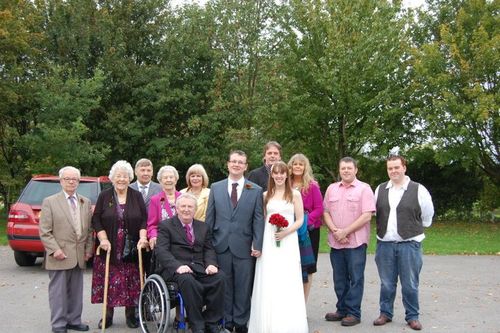 Amanda's family wedding photo including her cousin